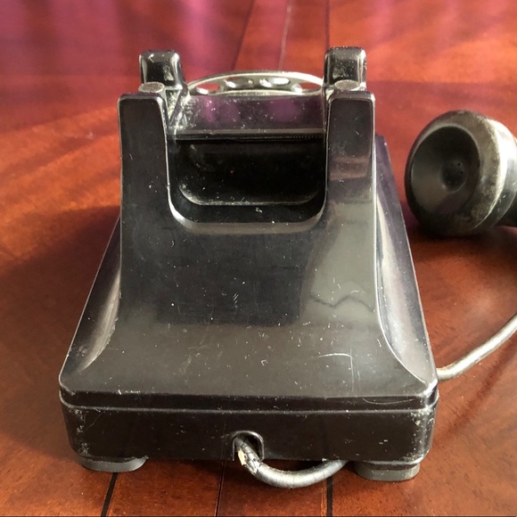 Retro Western Electric Co. Dial Rotary Telephone - Picture 9 of 9